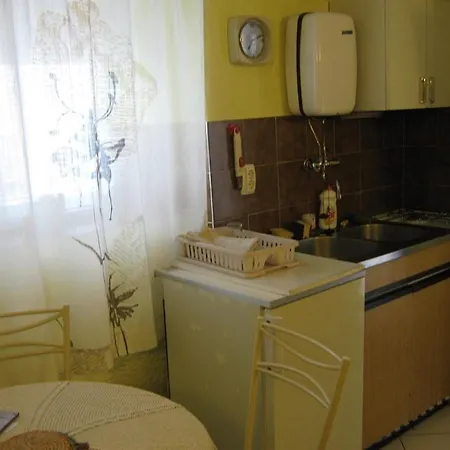 Lejlighed In With Terrace, Air Conditioning, Wifi 4208-1 Novi Vinodolski
