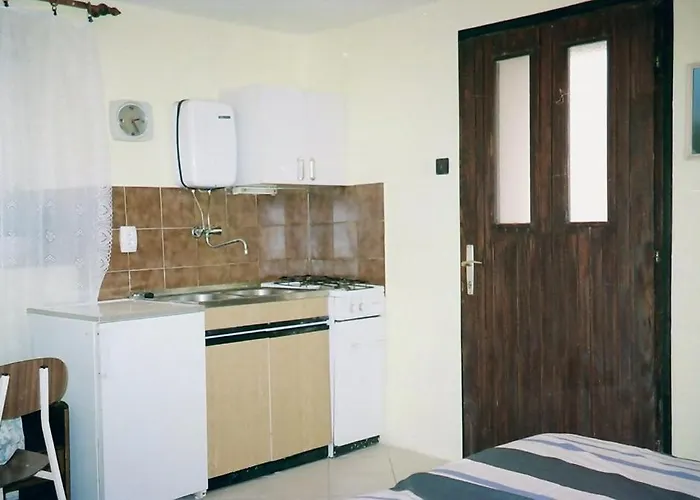 In With Terrace, Air Conditioning, Wifi 4208-1 公寓