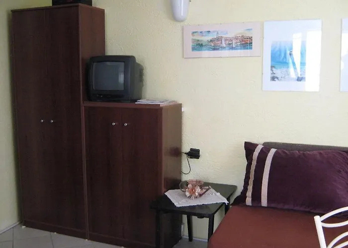 In With Terrace, Air Conditioning, Wifi 4208-1 *